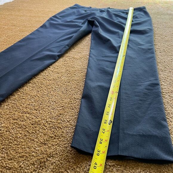 Uniqlo Mens Blue Pinstripe Flat Front Straight Leg Dress Pants Size 34x34‎ - Picture 6 of 10